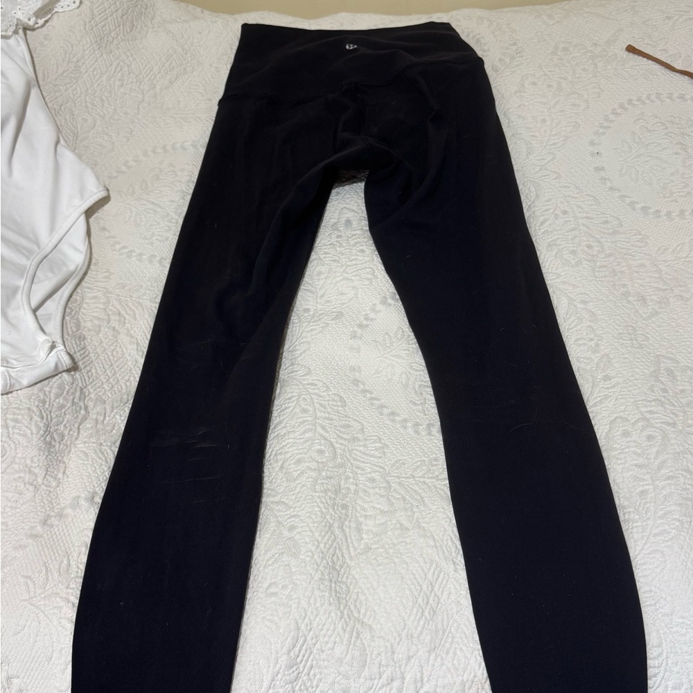 Lululemon womens fitted Black Leggings - Picture 2 of 4